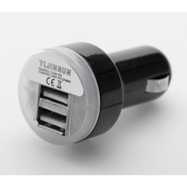 Double port USB SW MOTECH pour prise allume-cigare 2.000 mA. 12 V.